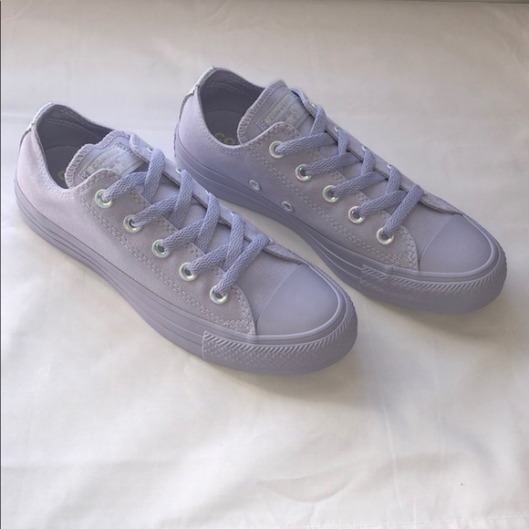 LAST ONE! Converse CTAS OX Low Top Purple Sneakers Size 2 - Picture 1 of 13